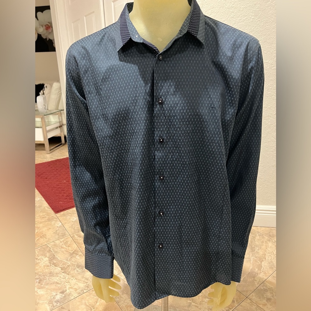 Elegant Navy Patterned Men's Shirt